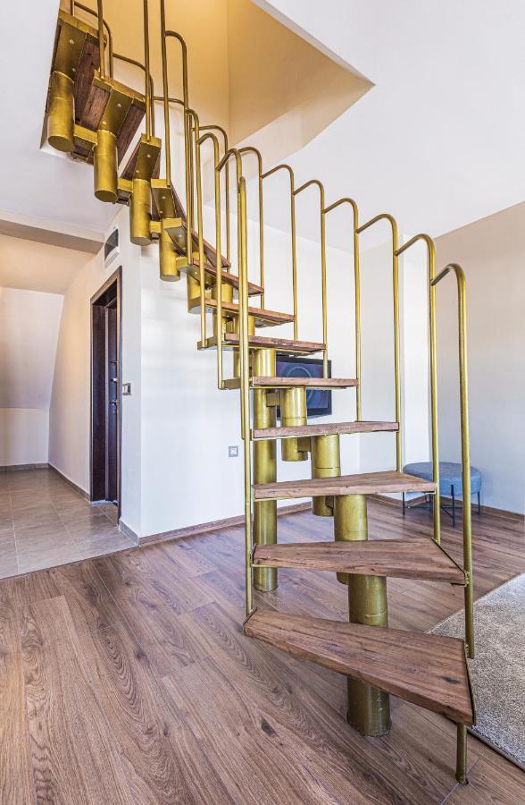 Fancy 1Bd Penthouse With Terrace Near The Centre By Flat Mаnager Daire Filibe Dış mekan fotoğraf